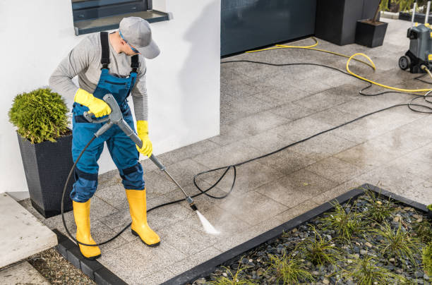 Best Garage Pressure Washing  in Anacortes, WA